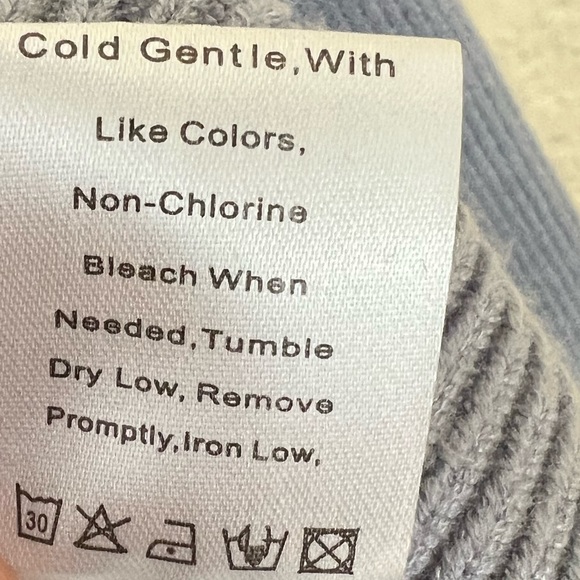 Grey long sleeve sweater with ruffle details - Picture 3 of 7